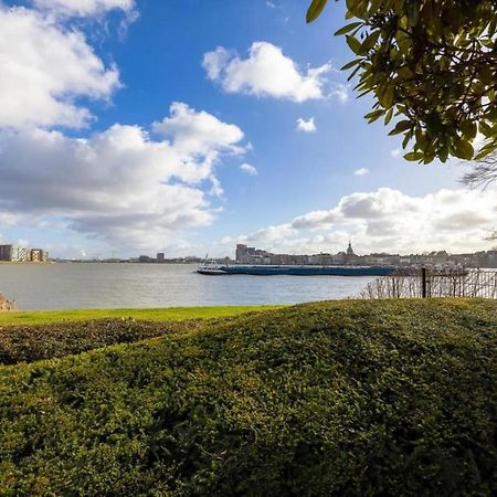 Apartmán Studio Aan De Maas Zwijndrecht Exteriér fotografie